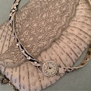 So pretty this vintage bundle